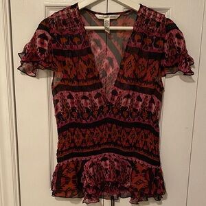 Diane Von Furstenberg 100% silk sheer Aztec print ruffled cap sleeve smocked 12